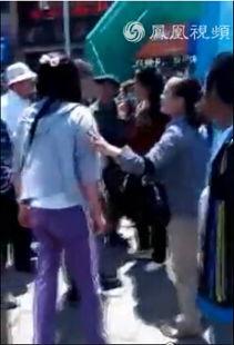 妈妈爆料女儿被打视频